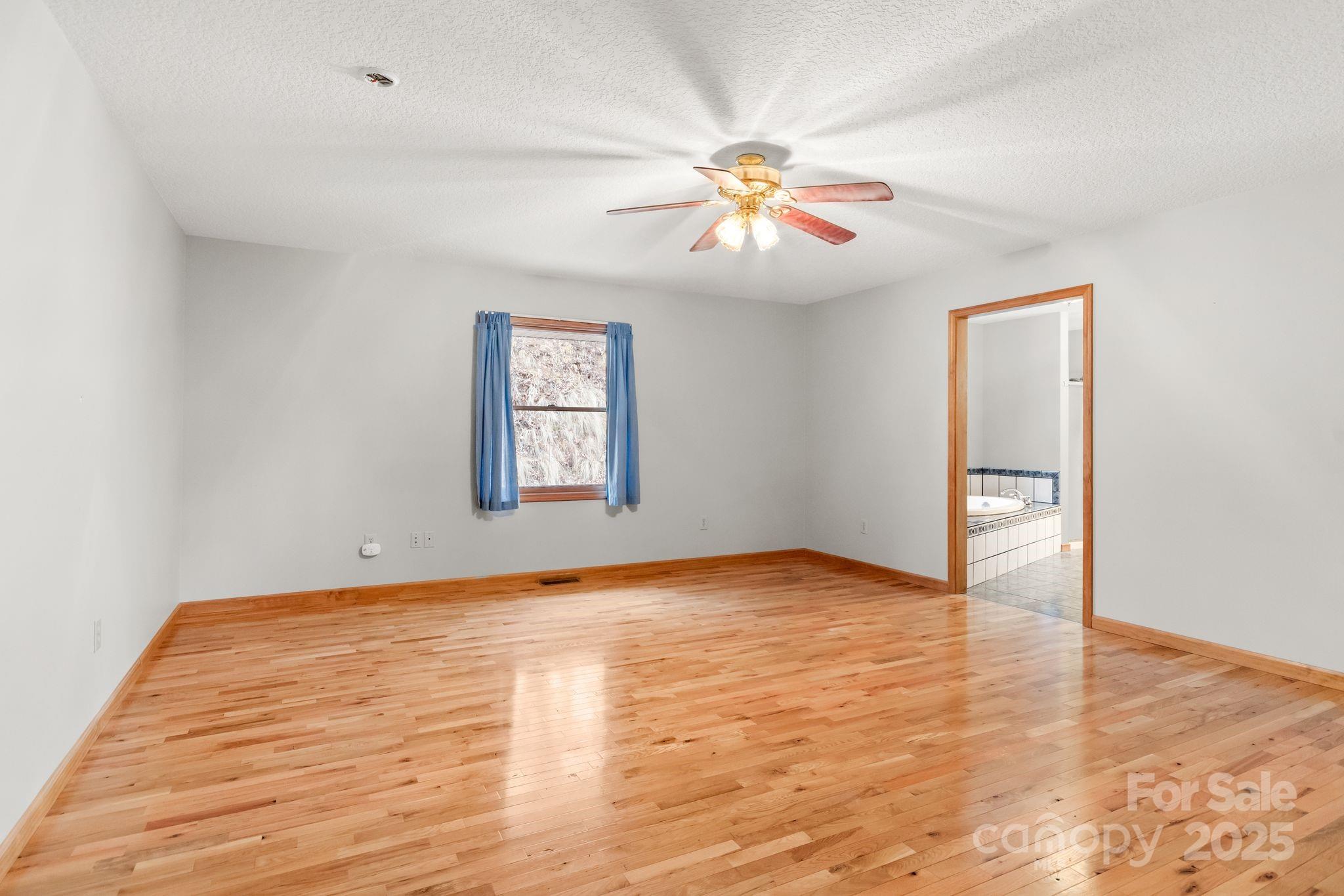 132 Mountain View Road Marshall, NC 28753 - Photo 16 of 45 Gallery Image 16