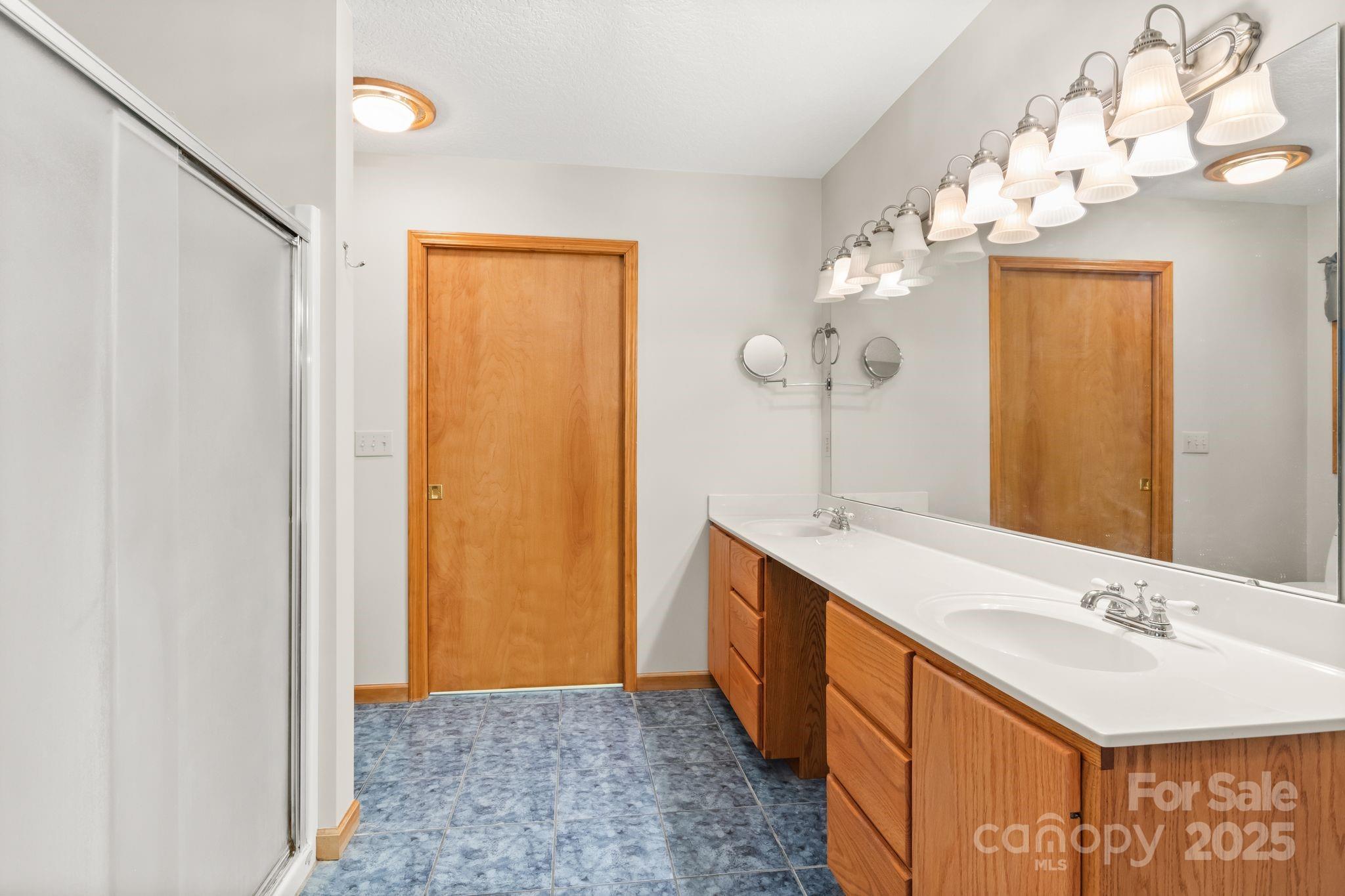 132 Mountain View Road Marshall, NC 28753 - Photo 18 of 45 Gallery Image 18