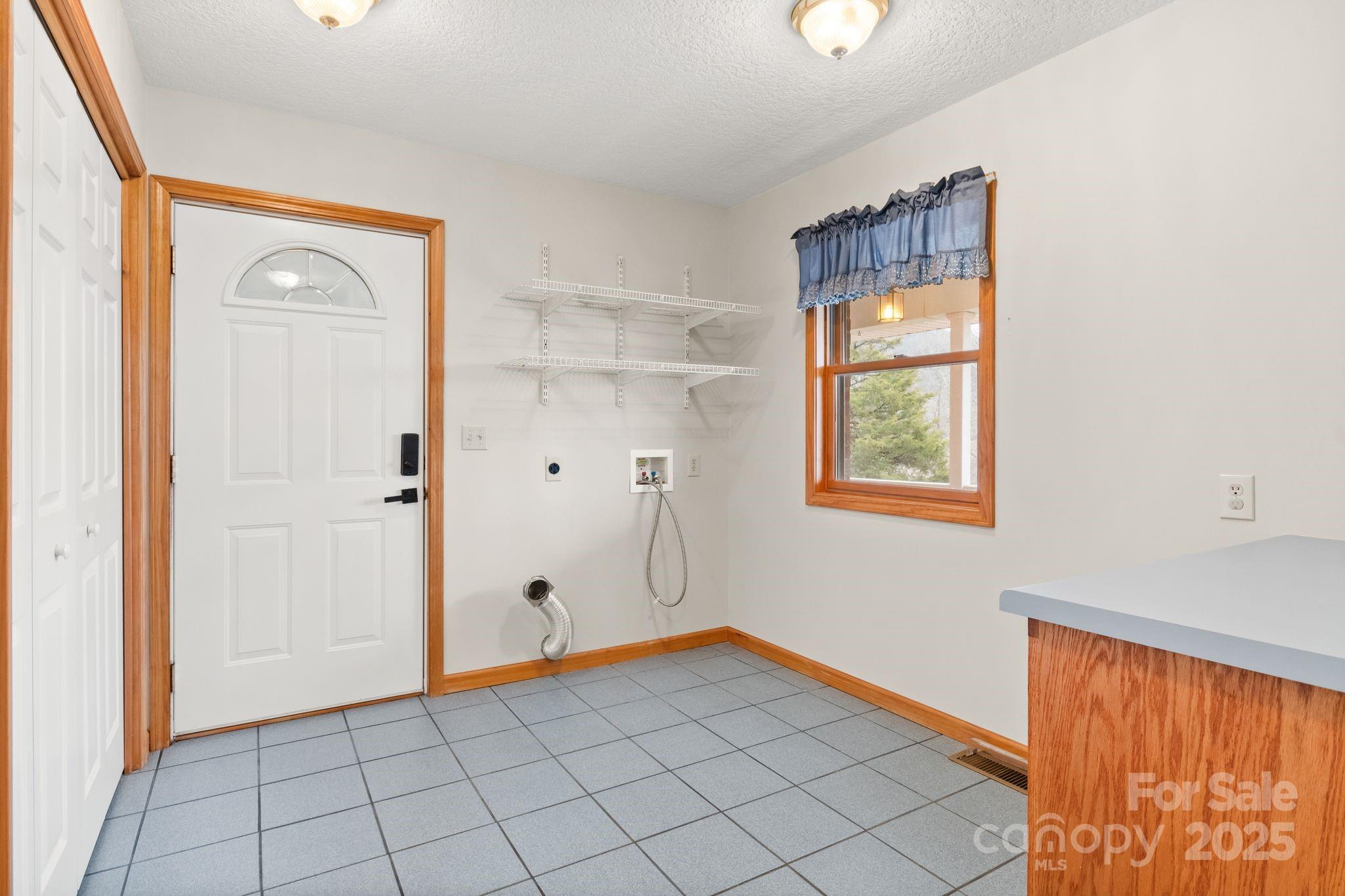 132 Mountain View Road Marshall, NC 28753 - Photo 29 of 45 Gallery Image 29