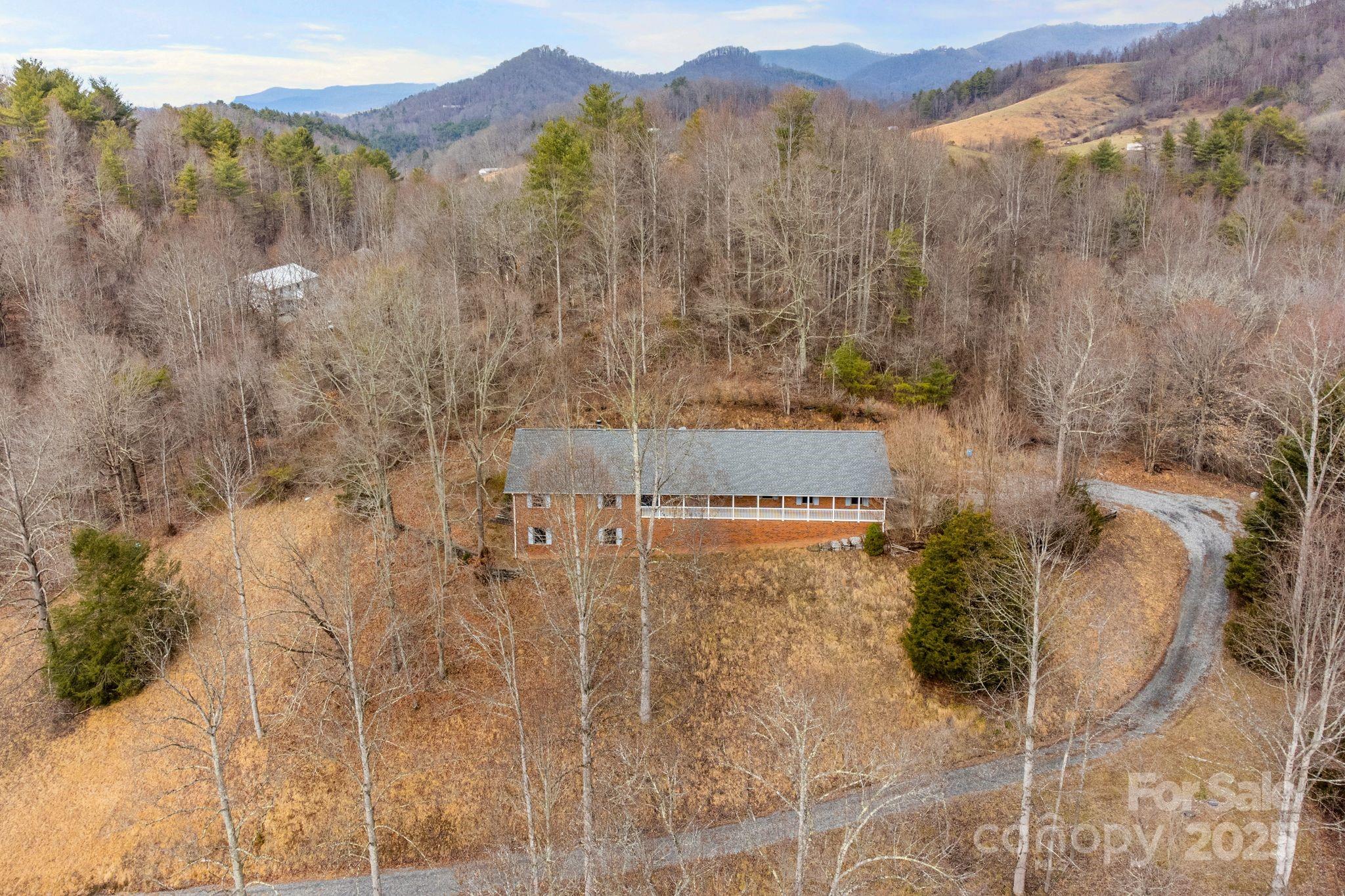 132 Mountain View Road Marshall, NC 28753 - Photo 40 of 45 Gallery Image 40