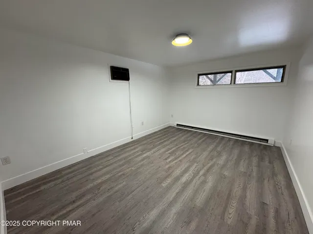 $1,695 | 915 Highway 940, Unit D, Pocono Lake, PA 18347