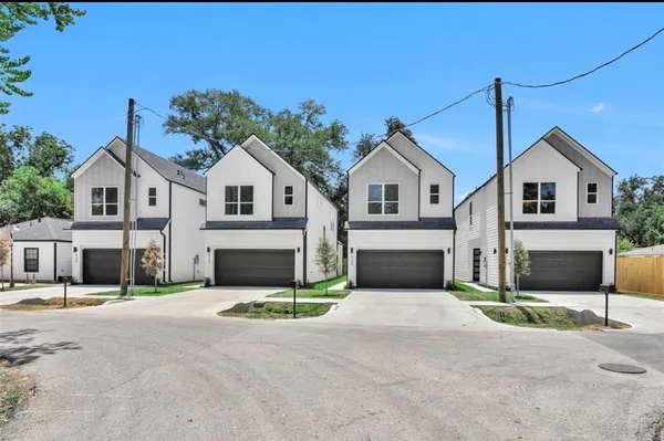 $2,400 | 4728 Cruse Road, Houston, TX 77016