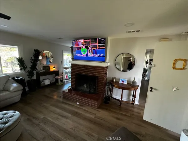 $2,950 | 12332 Red Hill Avenue, Santa Ana, CA 92705
