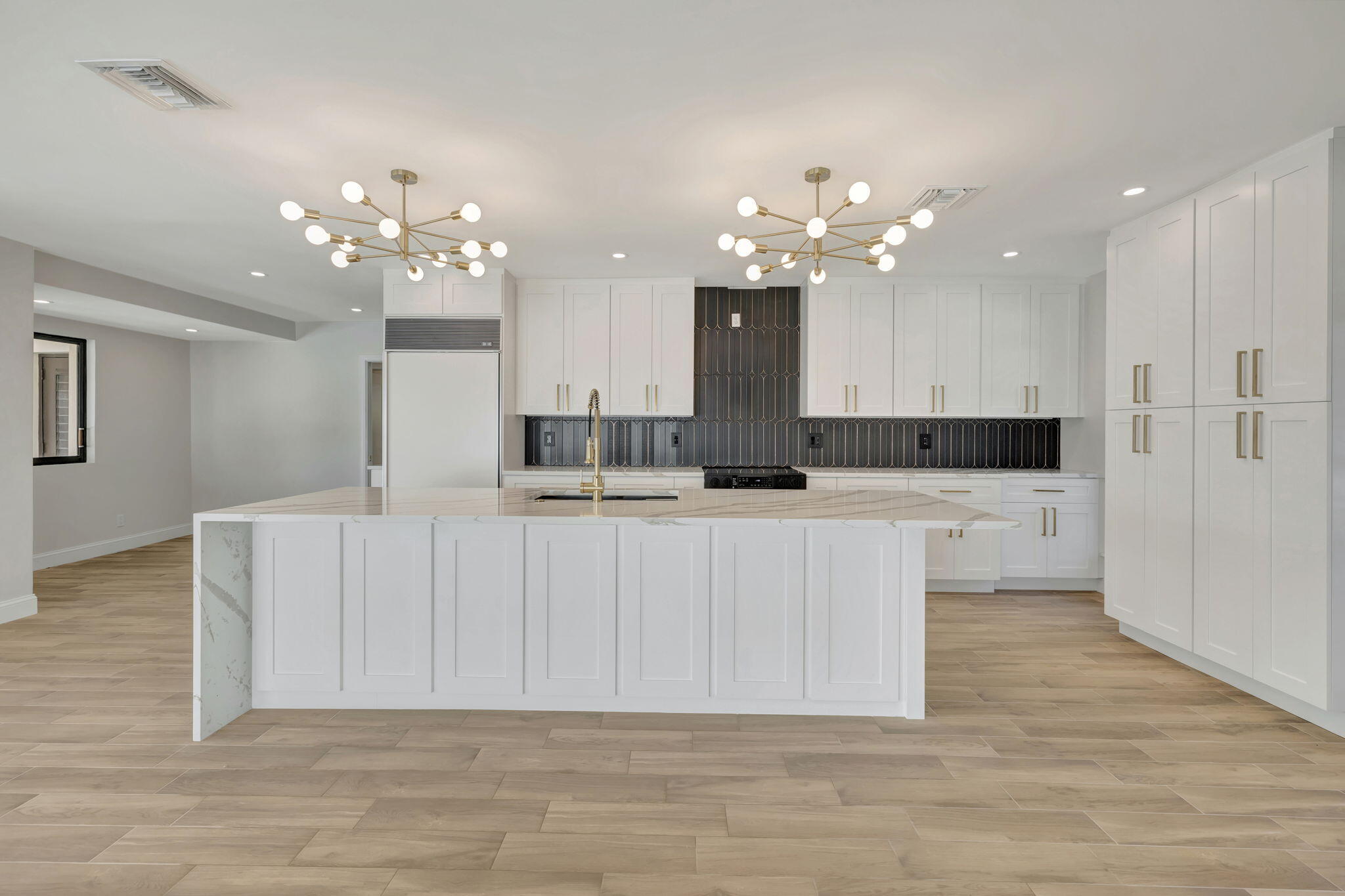 856 Dover Street Boca Raton, FL 33487 - Photo 8 of 52 10-web-or-mls-3W7A0624