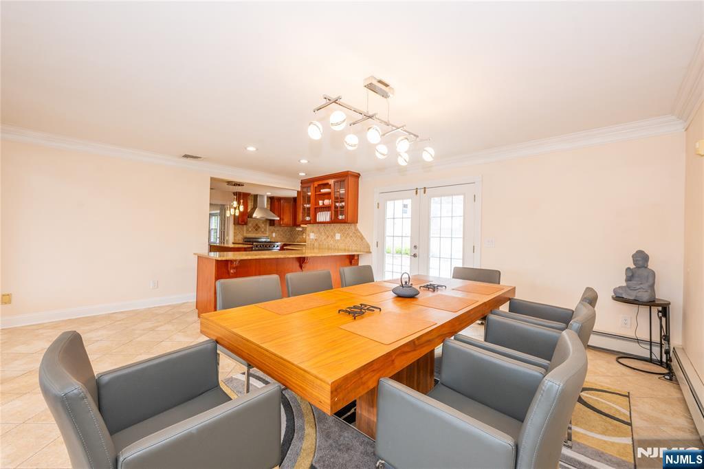 12 Rene Court Wayne, NJ 07470 - Photo 5 of 33