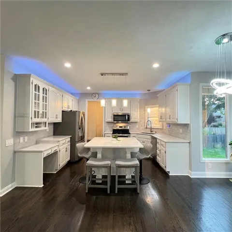 $539,000 | 11210 West 132nd Terrace, Overland Park, KS 66213