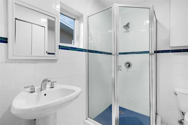 $2,599,000 | 19694 Northeast 23rd Court, Miami, FL 33180