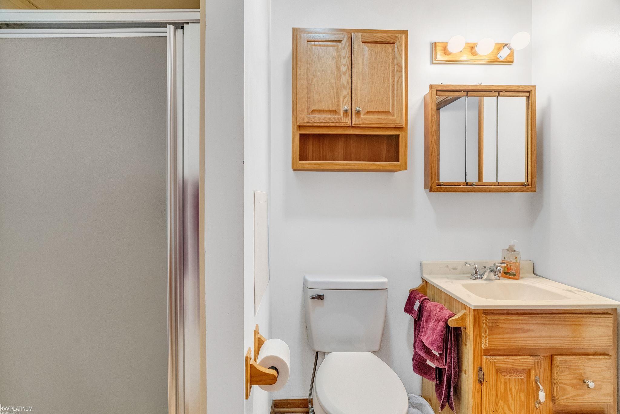 4404 Atkins Road Port Huron, MI 48060 - Photo 23 of 42 50148462-28a01594-49c9-474d-88ba-10a21e2e3c5b.JPG