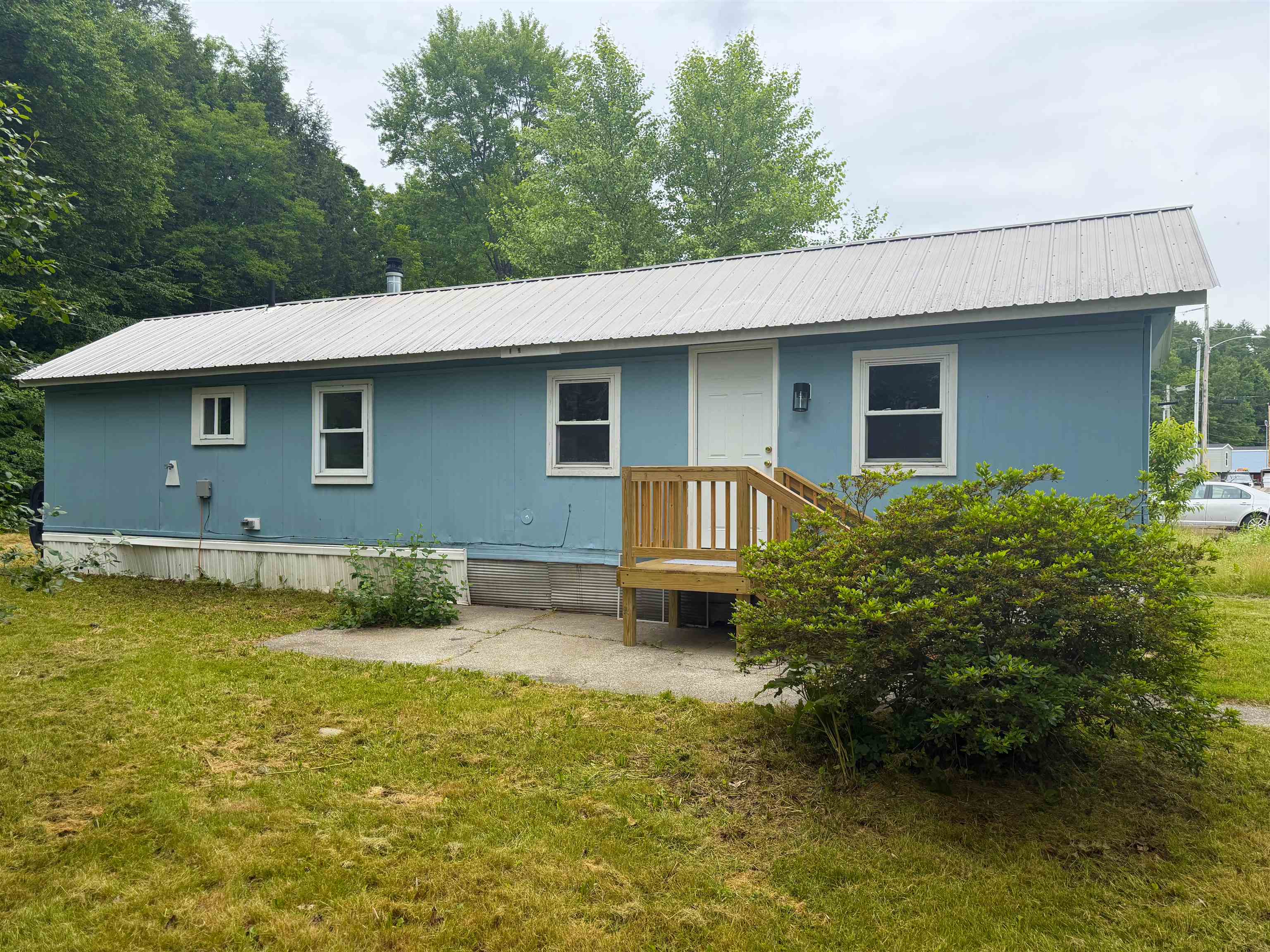 22 Valley Road Brattleboro, VT 05301 - Photo 27 of 34