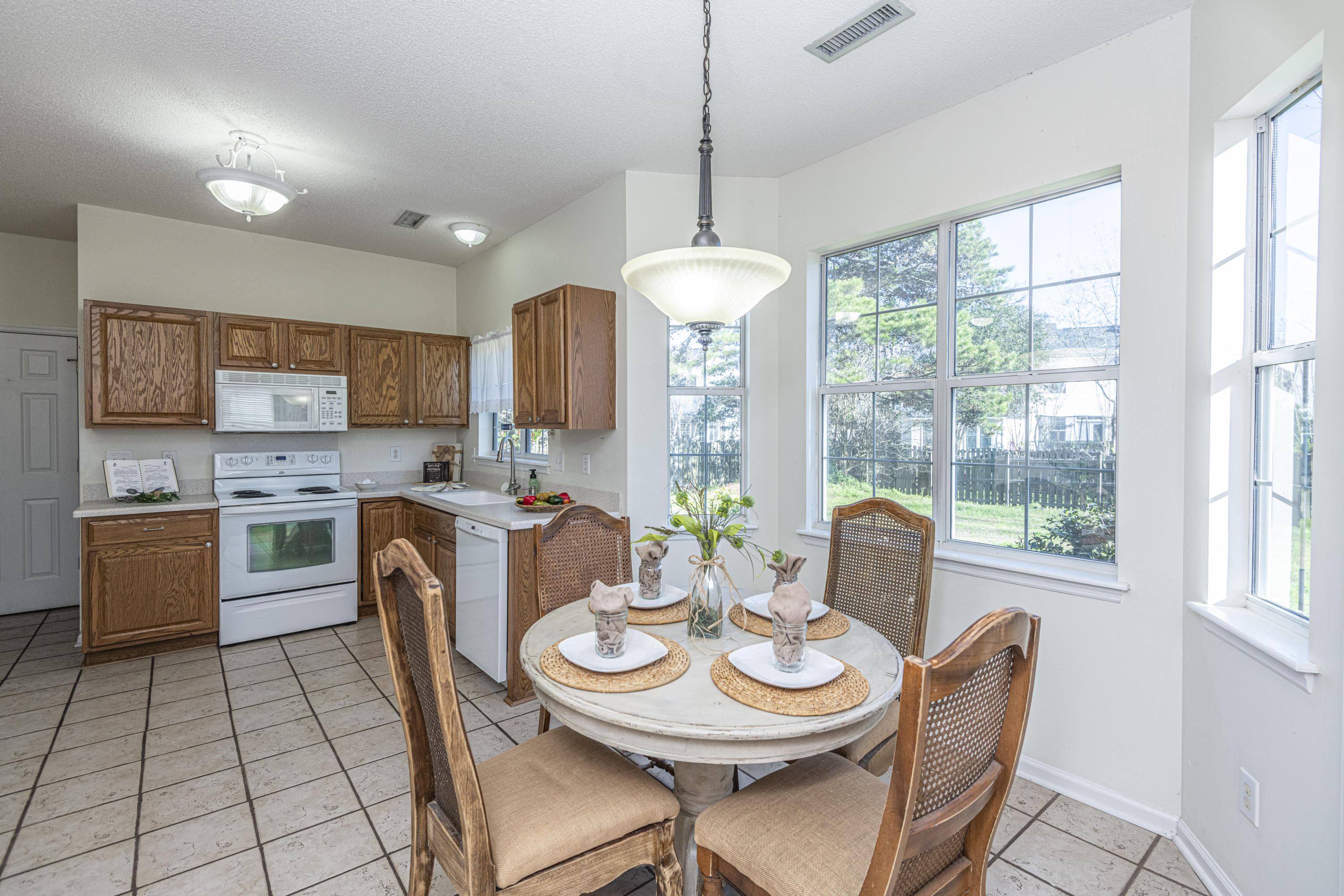 5083 Weatherstone Road Charleston, SC 29414 - Photo 15 of 43 DSC_9288