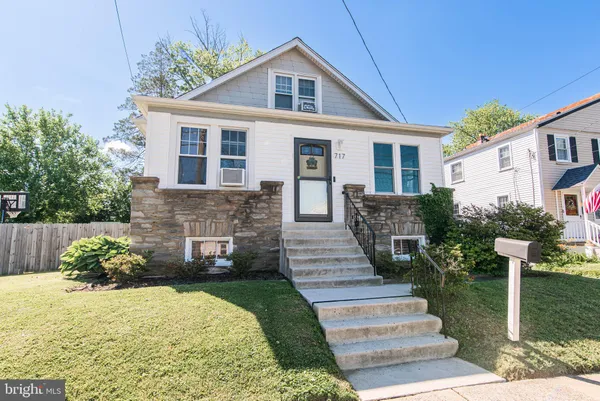 $439,000 | 717 Monroe Avenue, Glenside, PA 19038
