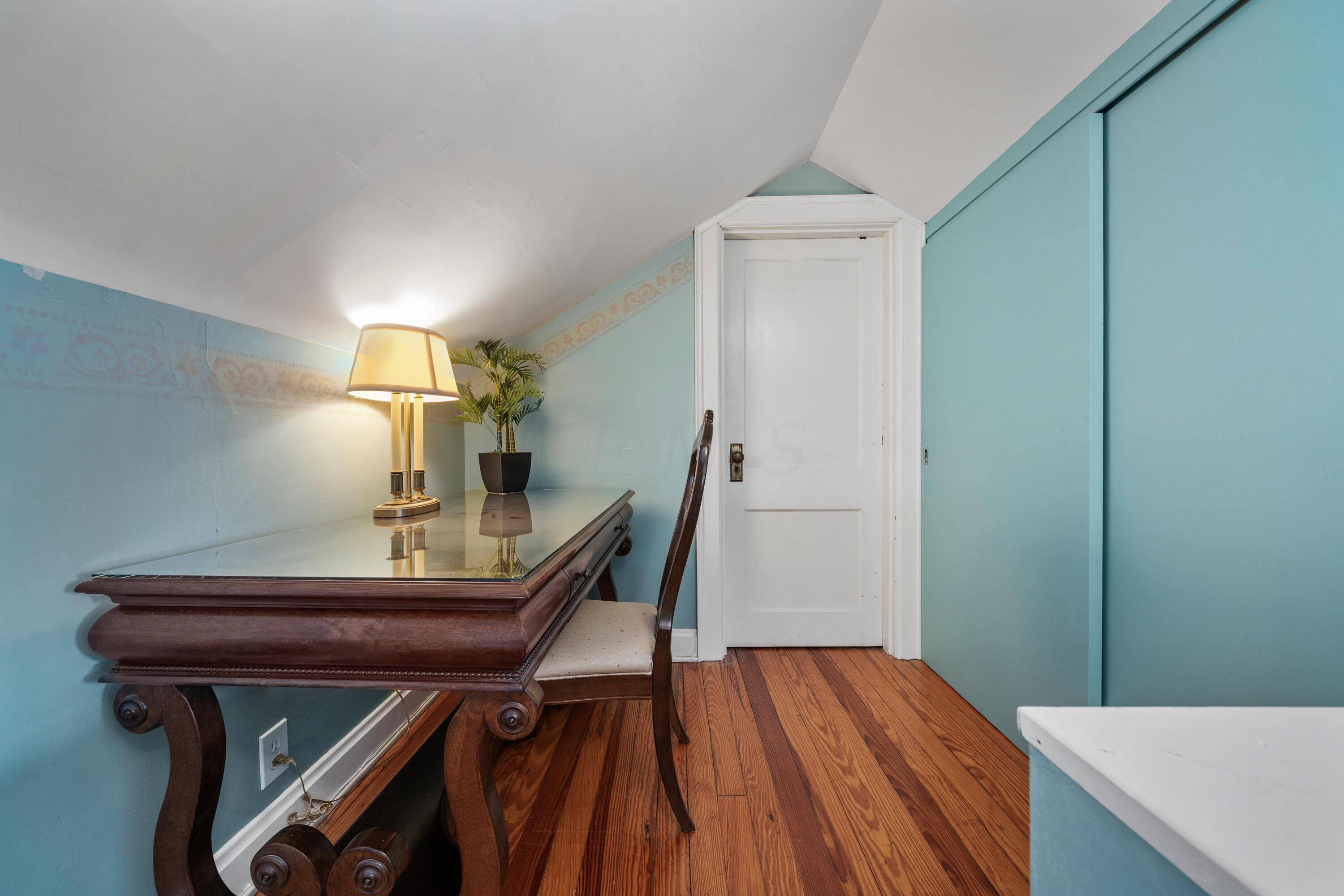 110 South Ardmore Road Columbus, OH 43209 - Photo 49 of 62 yz8