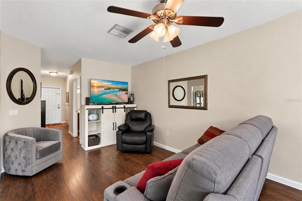 14970 Skip Jack Loop Lakewood Ranch, FL 34202 - Photo 6 of 35 Gallery Image 6