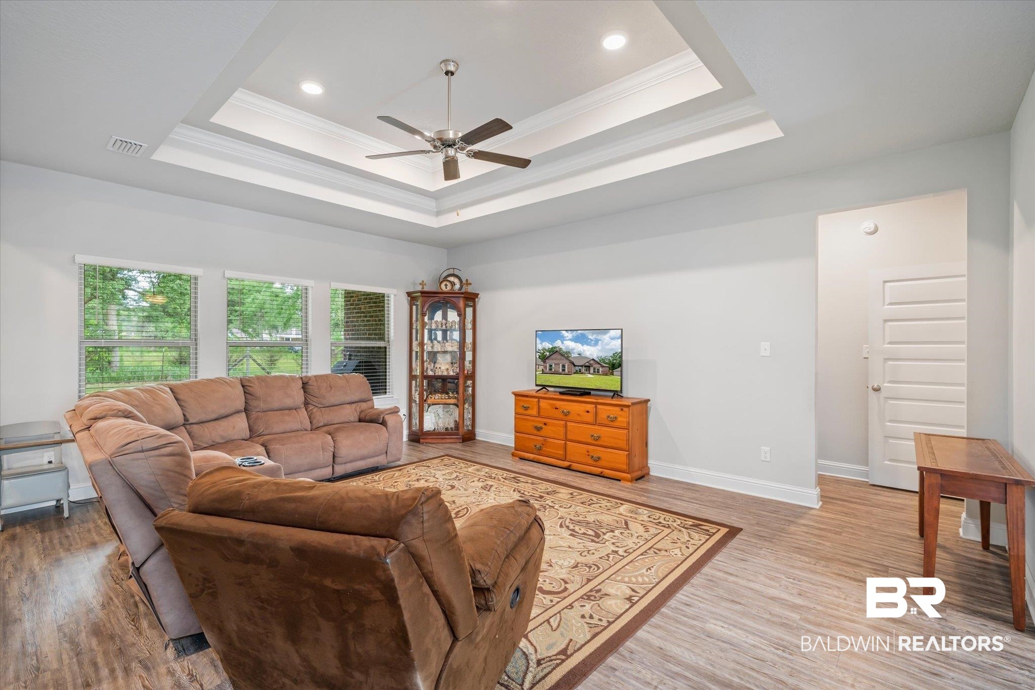 8985 Amelia Drive Mobile, AL 36695 - Photo 3 of 32