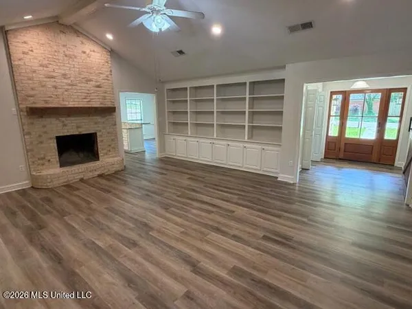 $314,900 | 432 Arundel Drive, Brandon, MS 39047