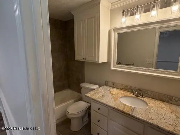 $314,900 | 432 Arundel Drive, Brandon, MS 39047