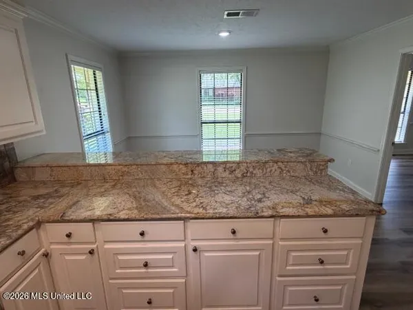 $314,900 | 432 Arundel Drive, Brandon, MS 39047