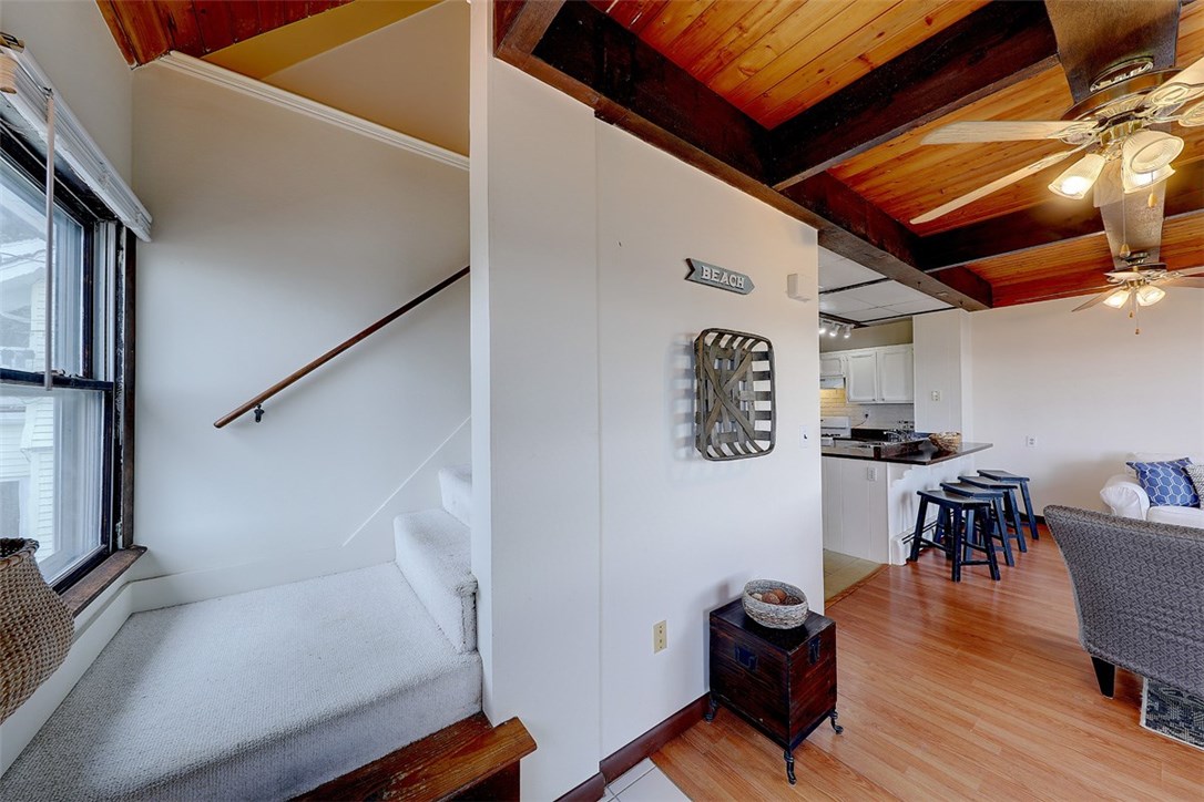 88 Bay Road Barrington, RI 02806 - Photo 17 of 29