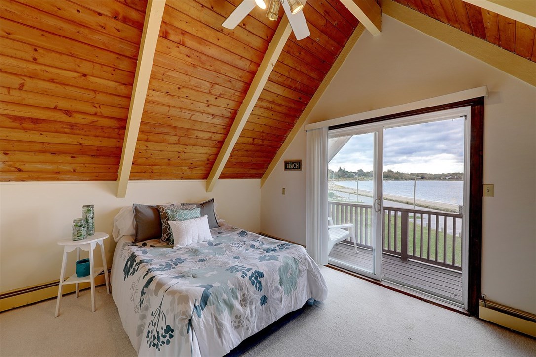 88 Bay Road Barrington, RI 02806 - Photo 20 of 29