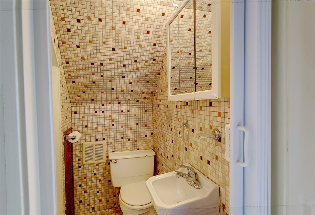 88 Bay Road Barrington, RI 02806 - Photo 25 of 29