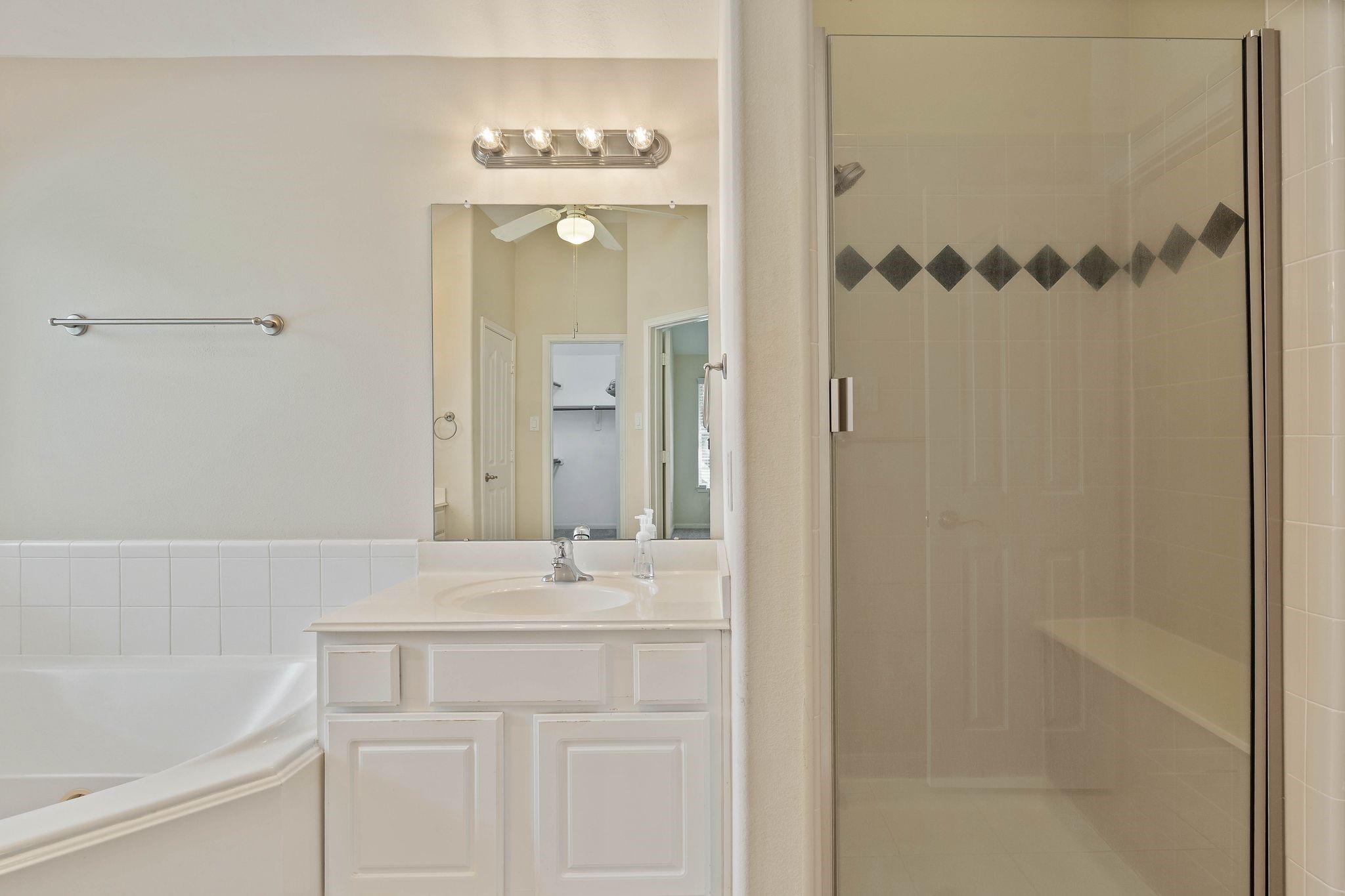 166 April Cove Montgomery, TX 77356 - Photo 21 of 37