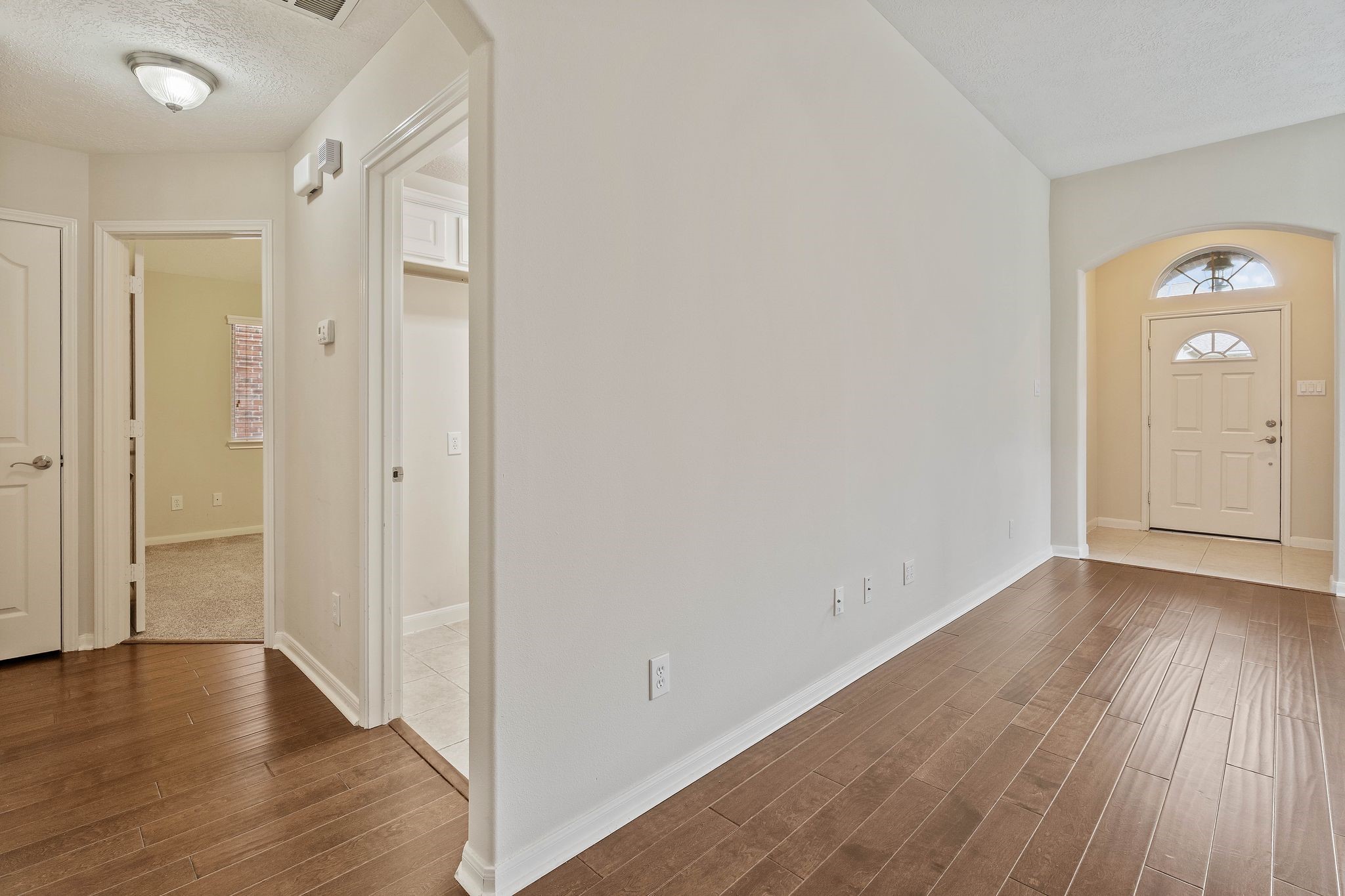 166 April Cove Montgomery, TX 77356 - Photo 6 of 37