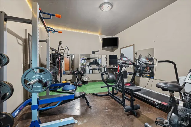 $980,000 | 9301 53rd Avenue South, Seattle, WA 98118