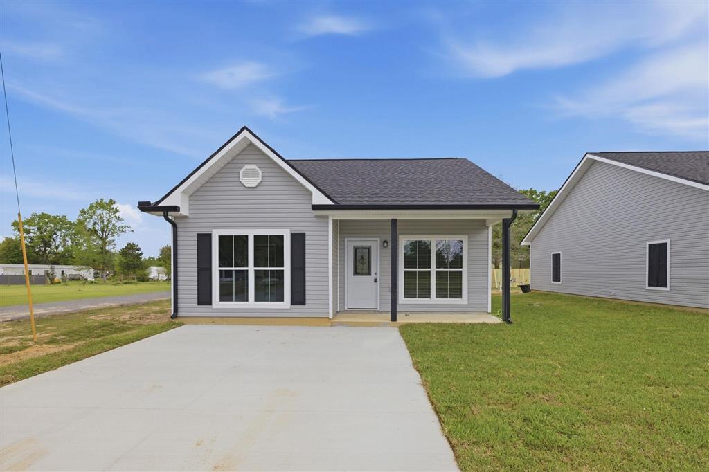 313 South Lyles Street Reeves, LA 70658 - Photo 1 of 9