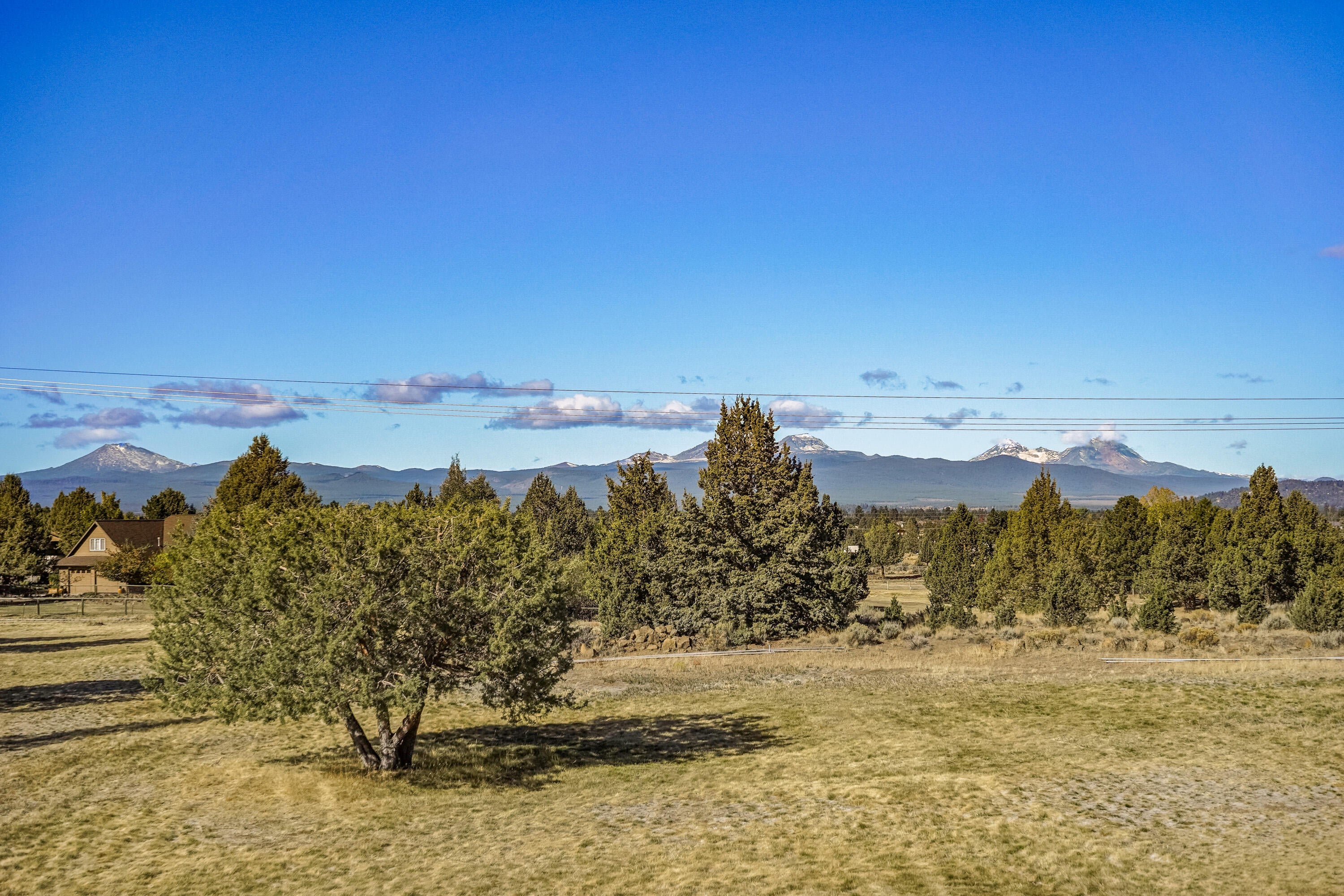 61530 Ward Road Bend, OR 97702 - Photo 15 of 43 View West