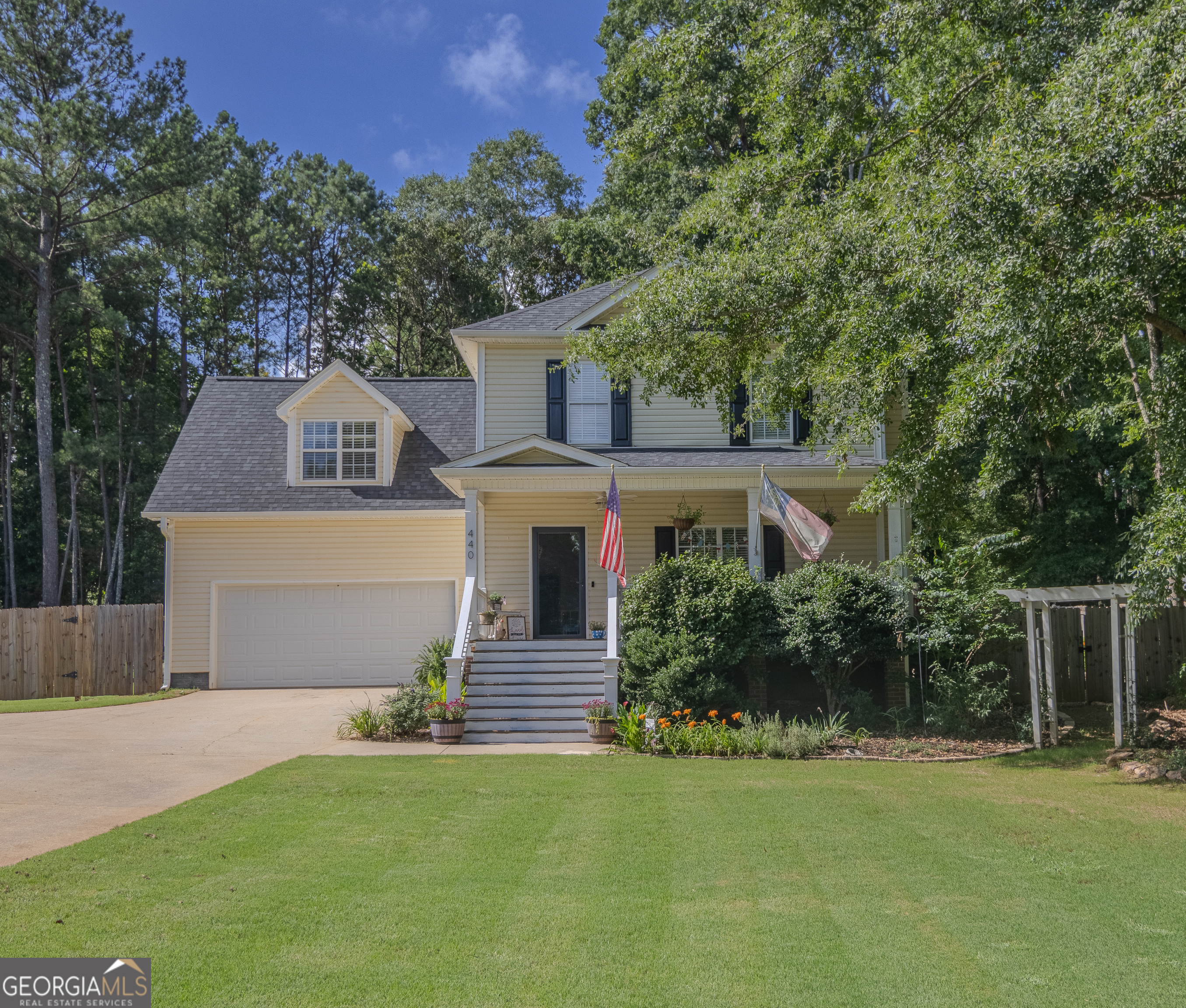 440 S Ridge Senoia, GA 30276 - Photo 2 of 60