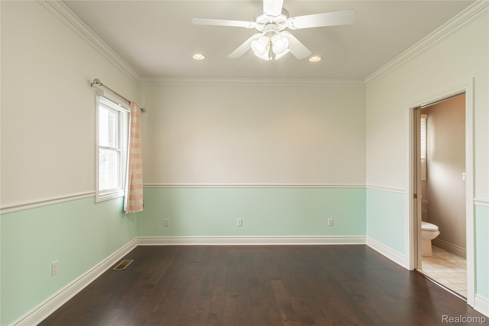9066 Copper Ridge Circle Davison, MI 48423 - Photo 21 of 51 Interiors (27 of 71).jpg