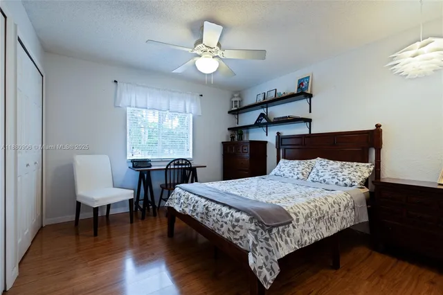 $755,000 | 13704 South Garden Cove Circle, Davie, FL 33325