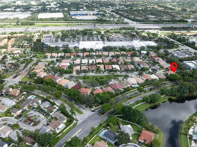 $755,000 | 13704 South Garden Cove Circle, Davie, FL 33325