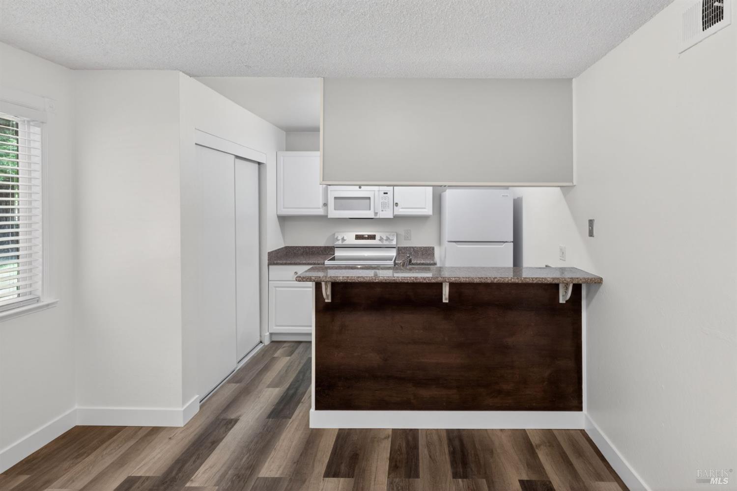 2432 Plata Court Santa Rosa, CA 95403 - Photo 7 of 17