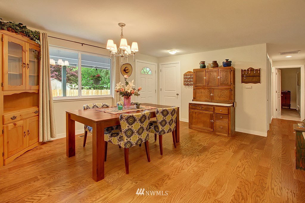 14231 Southeast 138th Street Renton, WA 98059 - Photo 2 of 24