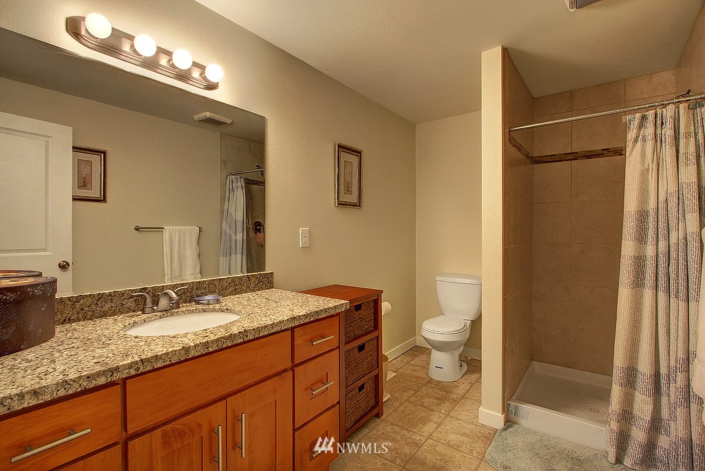 14231 Southeast 138th Street Renton, WA 98059 - Photo 14 of 24