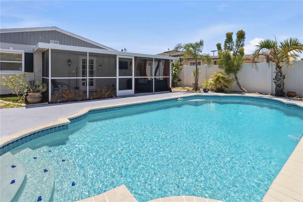 2713 West Braddock Street Tampa, FL 33607 - Photo 2 of 33