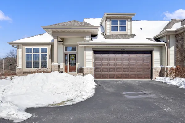 $689,900 | 21965 West North Avenue, Brookfield, WI 53045