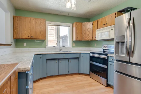 $235,000 | 2116 28th Avenue South, Fargo, ND 58103