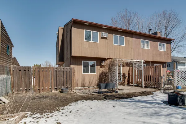 $235,000 | 2116 28th Avenue South, Fargo, ND 58103