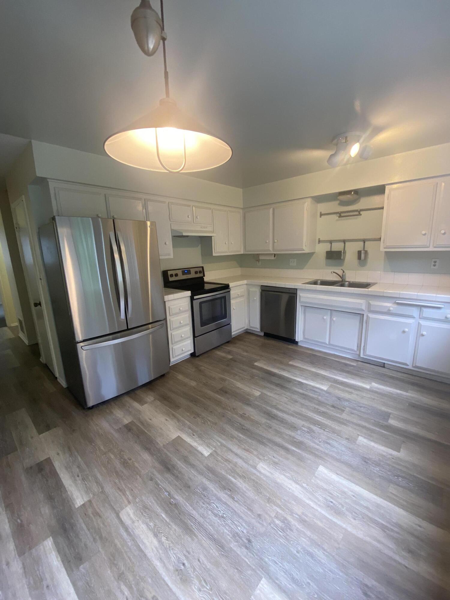 7378 Davenport Road, Unit B Goleta, CA 93117 - Photo 8 of 23 IMG_7648