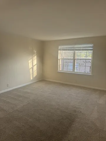 $1,200 | 441 Harding Place, Unit D20, Nashville, TN 37211