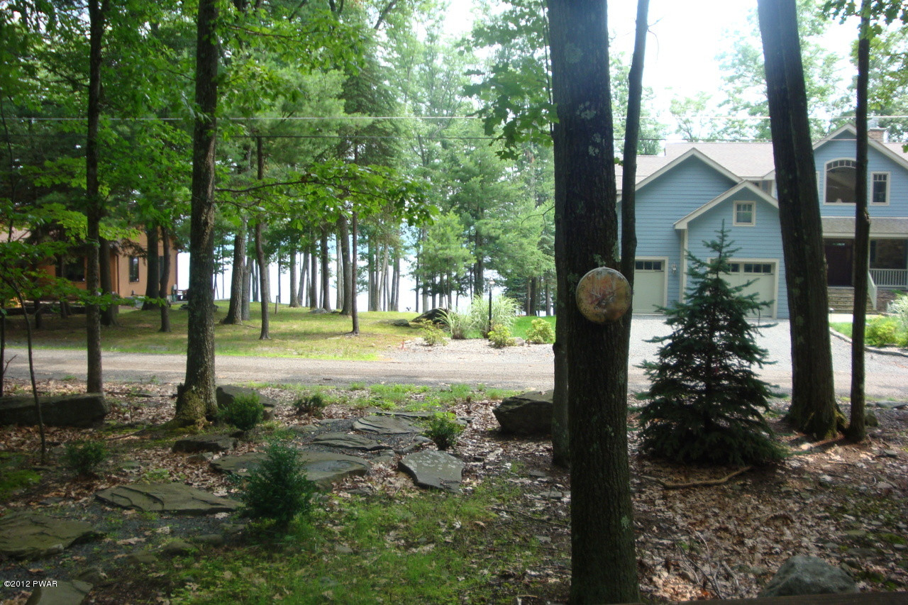 33 Ledge Road Lakeville, PA 18438 - Photo 20 of 21