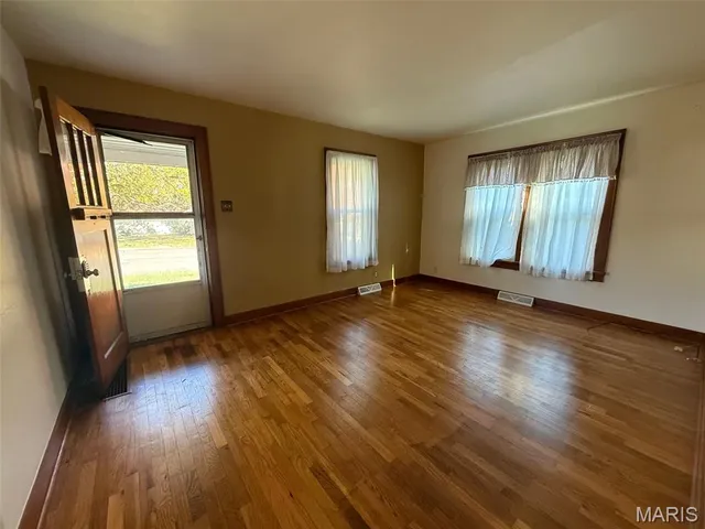 $105,500 | 1224 West Jefferson Street, Vandalia, IL 62471