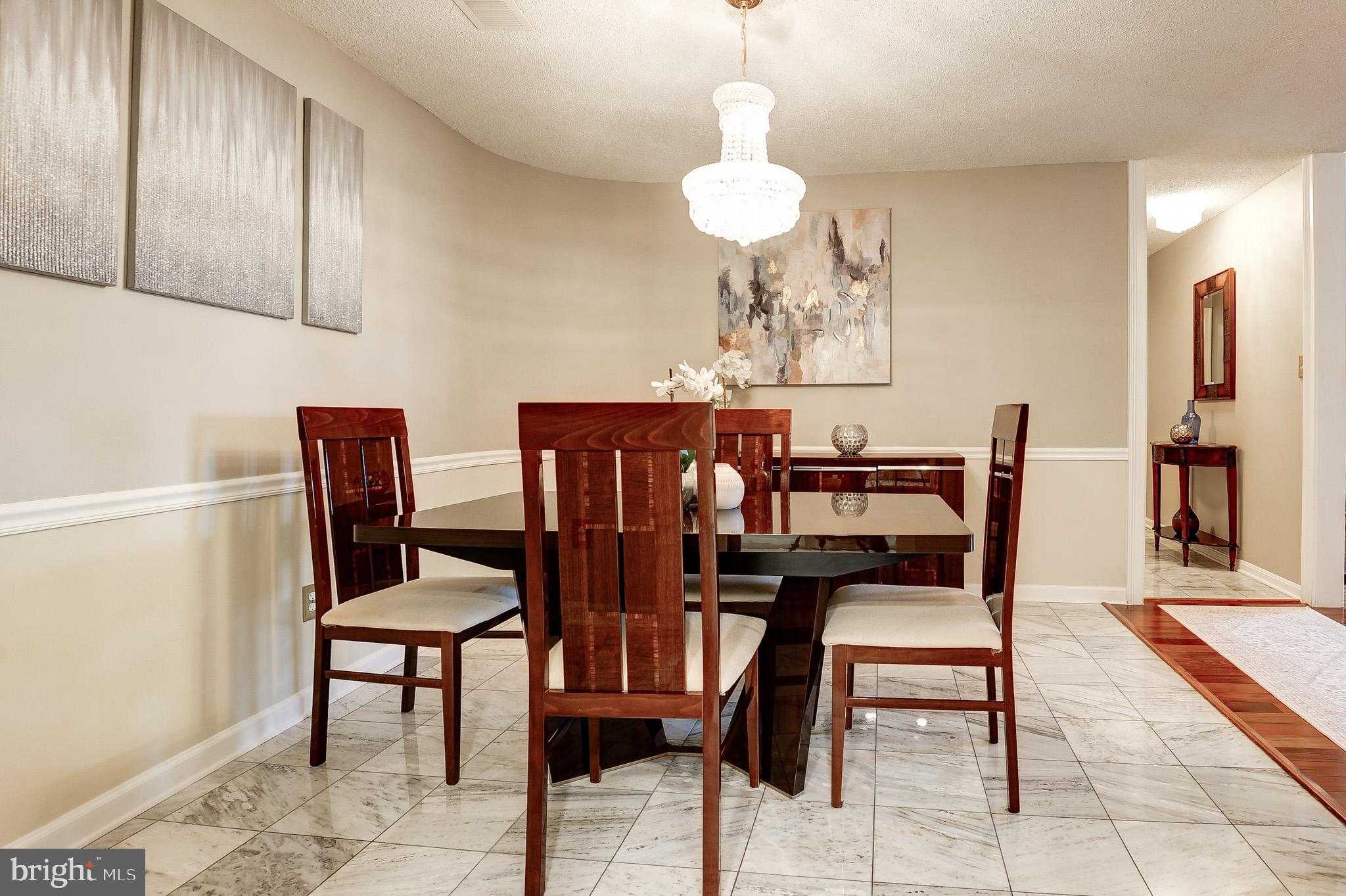 1101 South Arlington Ridge Road, Unit 106 Arlington, VA 22202 - Photo 5 of 33