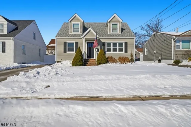 $574,900 | 66 Lincoln Boulevard, Clark, NJ 07066