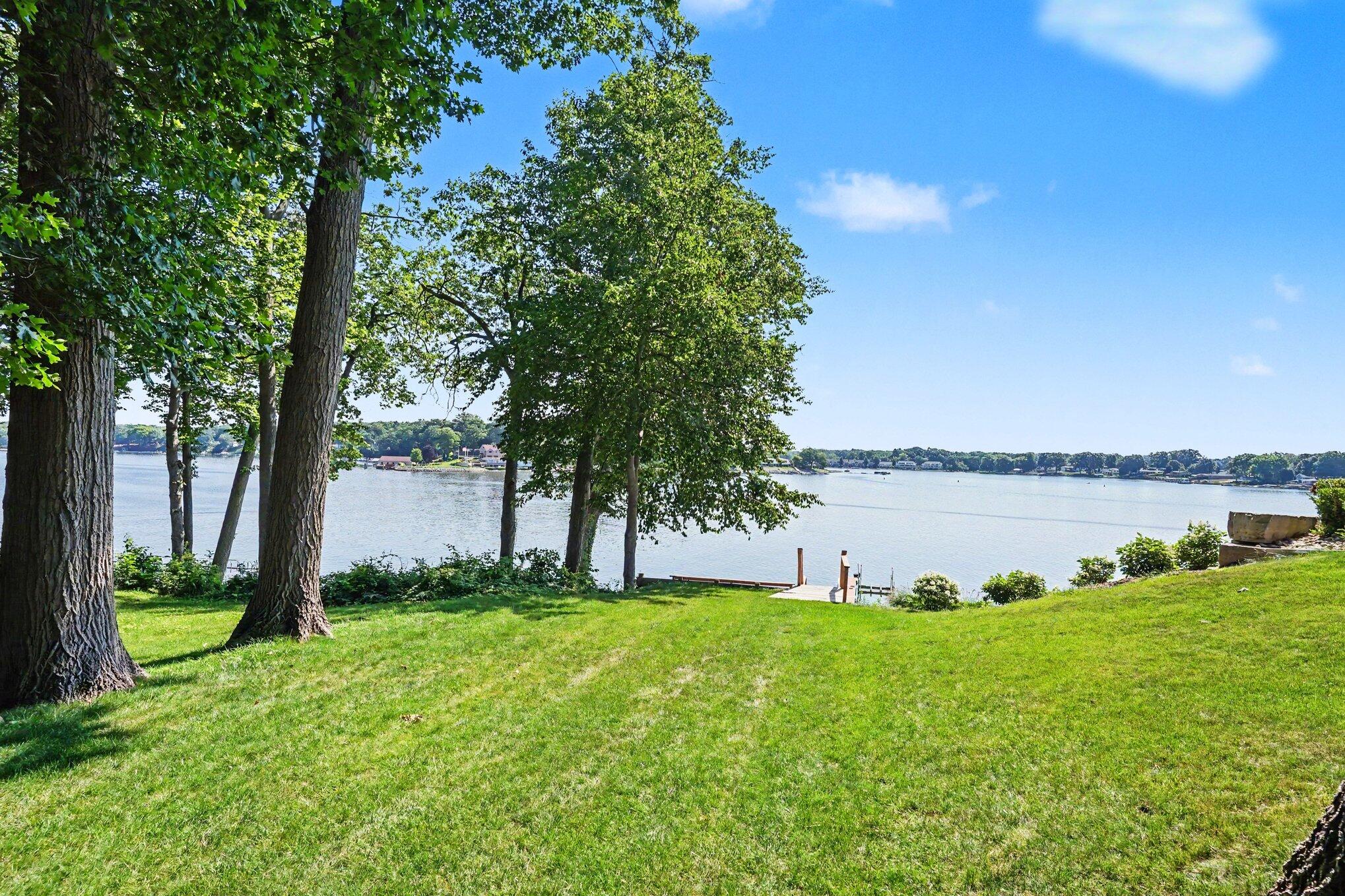 16115 Harbor View Drive Spring Lake, MI 49456 - Photo 3 of 49 036_file_5298