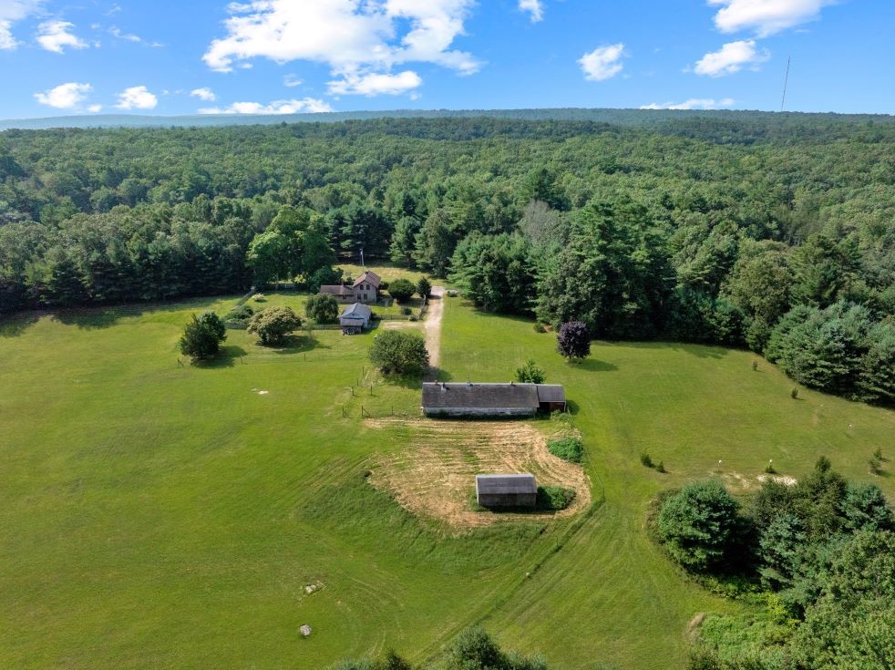 423 North Road Hopkinton, RI 02873 - Photo 13 of 17