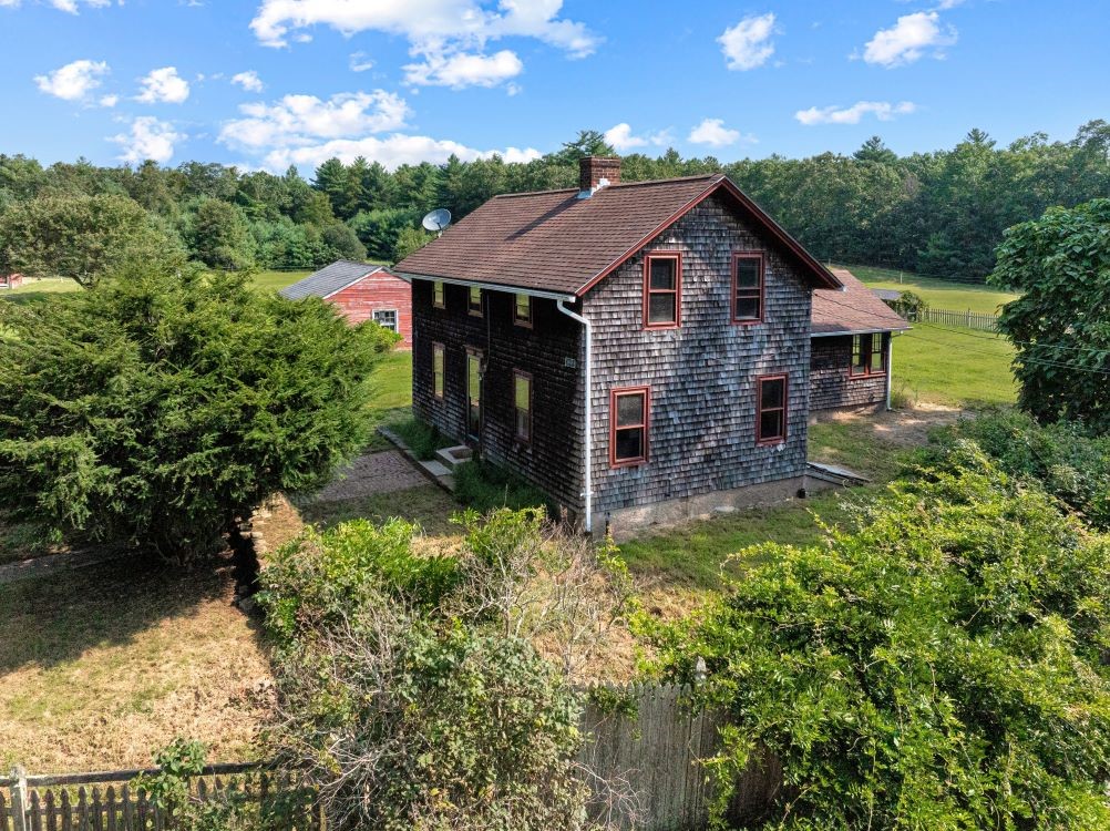 423 North Road Hopkinton, RI 02873 - Photo 14 of 17