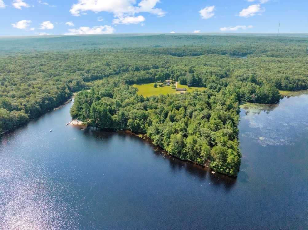 423 North Road Hopkinton, RI 02873 - Photo 9 of 17